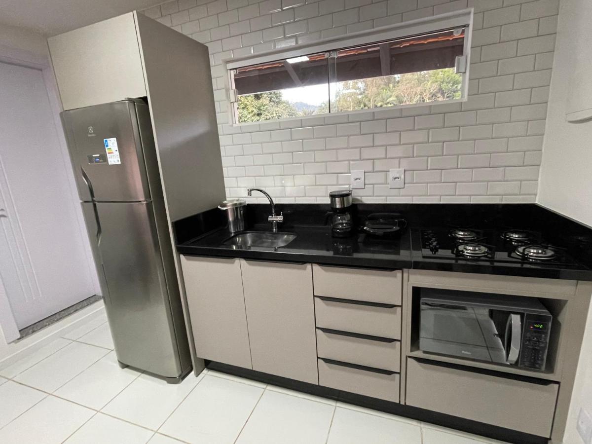 Apartment Localizado Em *
